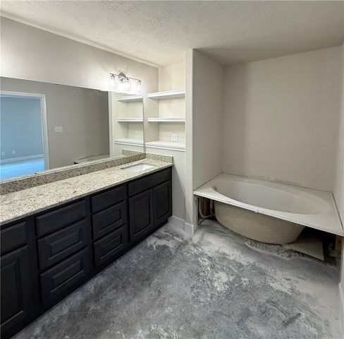 1009 Dove Chase Lane, College Station, TX 77845