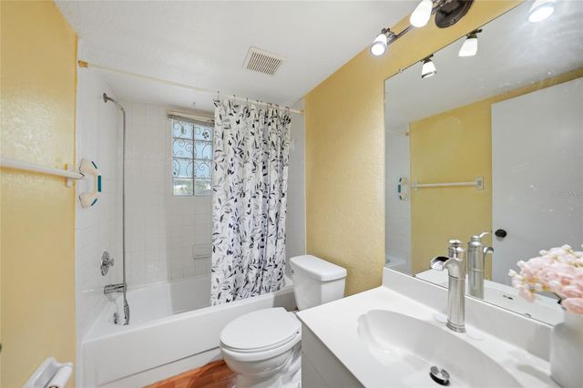1051 FORREST NELSON BOULEVARD 201, Port Charlotte, FL 33952