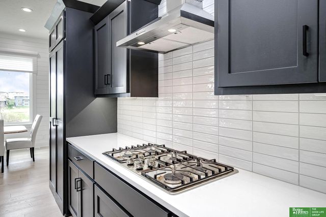 10211 S 191st Street, Omaha, NE 68136