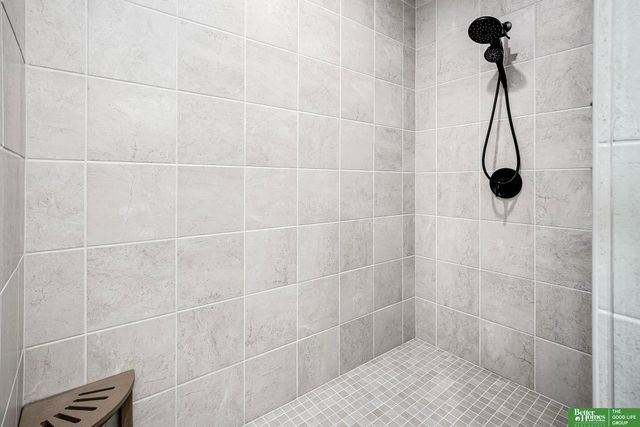 10211 S 191st Street, Omaha, NE 68136