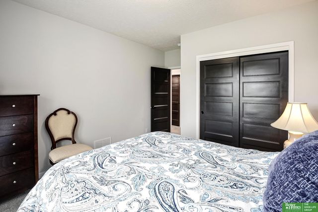 10211 S 191st Street, Omaha, NE 68136