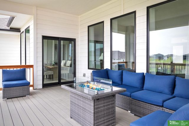 10211 S 191st Street, Omaha, NE 68136