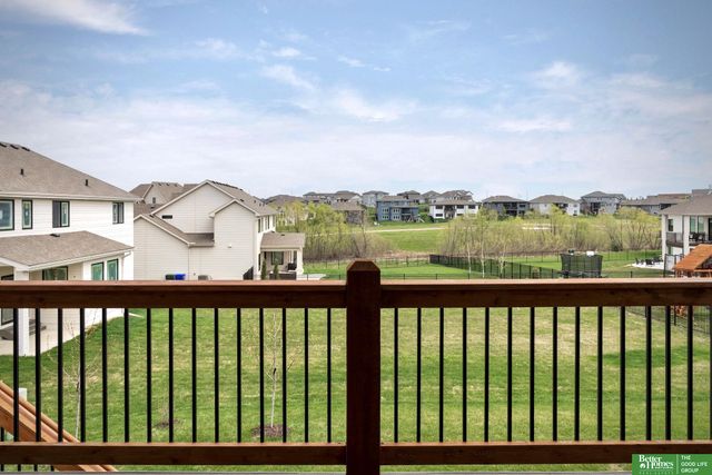 10211 S 191st Street, Omaha, NE 68136