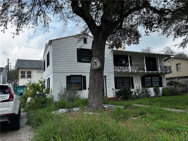 210 Louisiana Ave, Corpus Christi, TX 78404