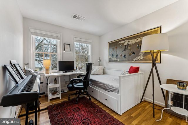 3559 HAMLET PL, Chevy Chase, MD 20815