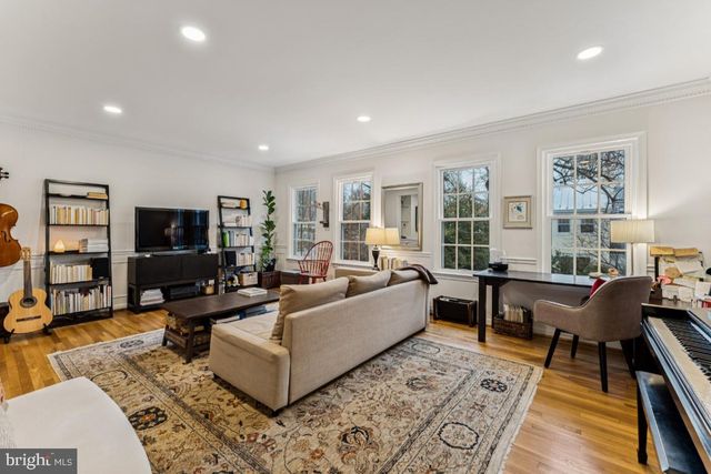 3559 HAMLET PL, Chevy Chase, MD 20815