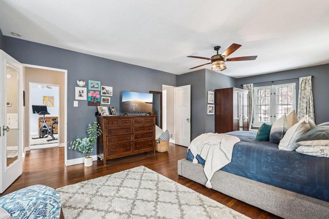 6839 Wellauer DRIVE, Wauwatosa, WI 53213