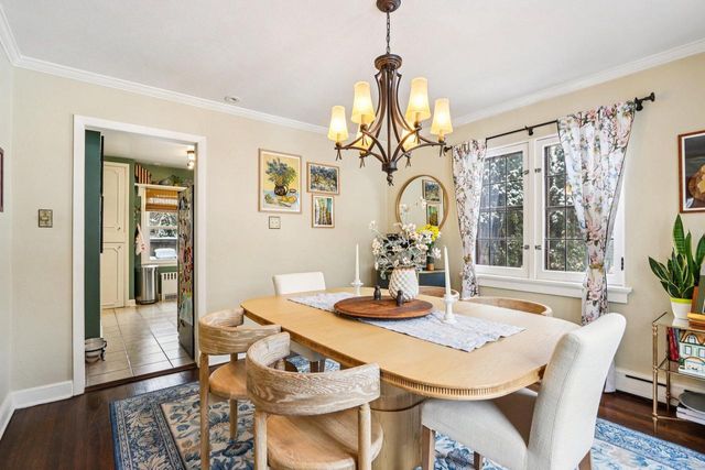 6839 Wellauer DRIVE, Wauwatosa, WI 53213