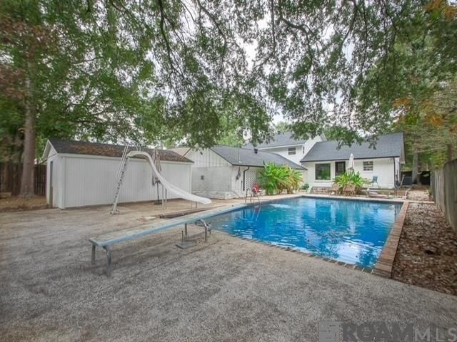 1449 Broadmoor Ct, Baton Rouge, LA 70815