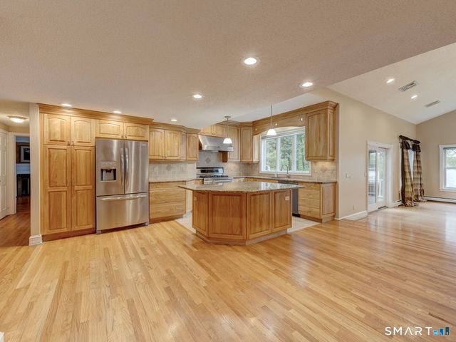 501 Highland Street, Wethersfield, CT 06109