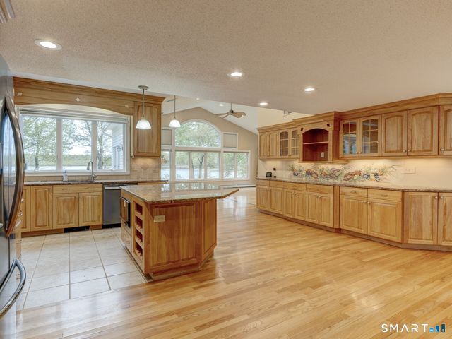 501 Highland Street, Wethersfield, CT 06109