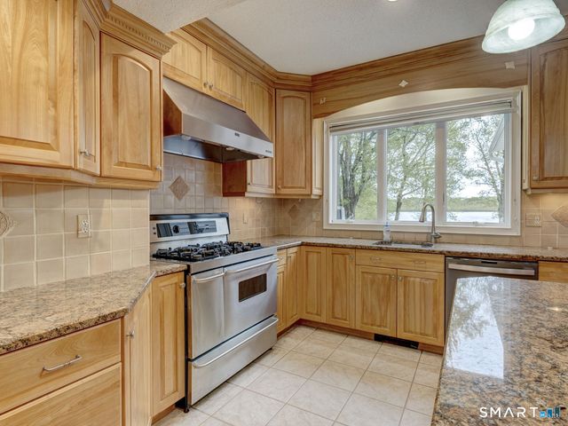 501 Highland Street, Wethersfield, CT 06109