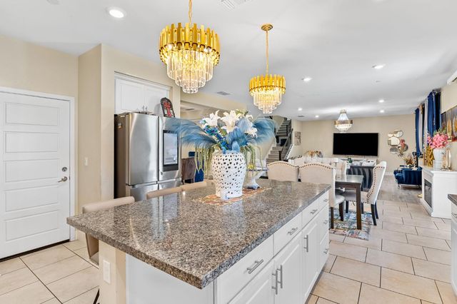 9518 Bryan Hall Way, Elk Grove, CA 95624