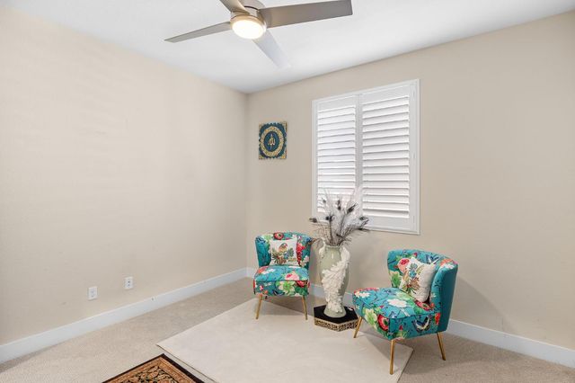 9518 Bryan Hall Way, Elk Grove, CA 95624