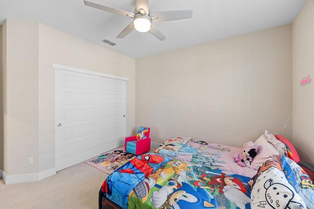 9518 Bryan Hall Way, Elk Grove, CA 95624