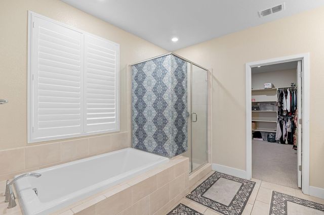 9518 Bryan Hall Way, Elk Grove, CA 95624