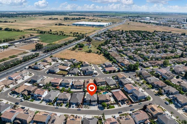 9518 Bryan Hall Way, Elk Grove, CA 95624