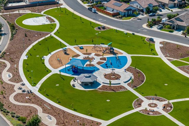 9518 Bryan Hall Way, Elk Grove, CA 95624