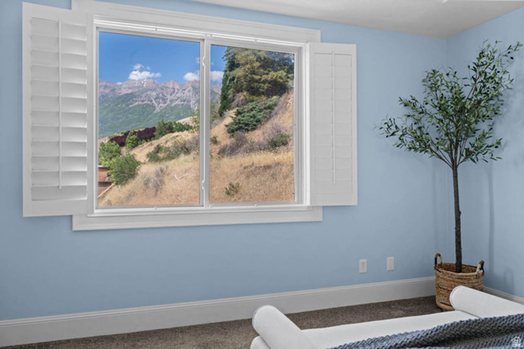 Image 12 of property listing at 5198 N UNIVERSITY AVE #401, Provo, UT 84604