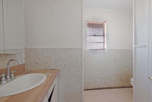 4970 FM 79, Paris, TX 75460