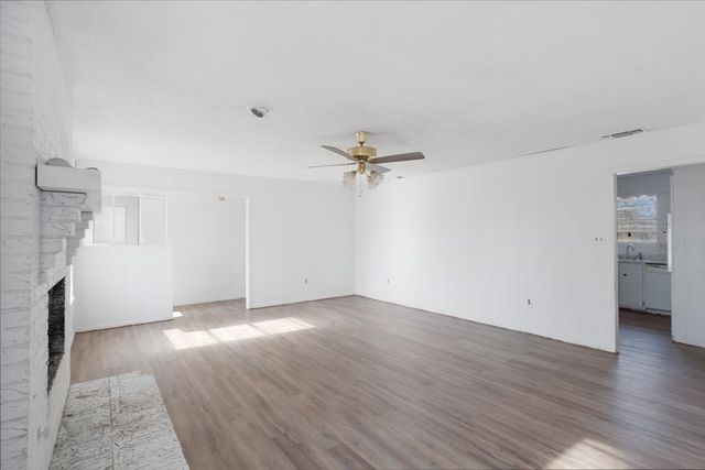 4970 FM 79, Paris, TX 75460