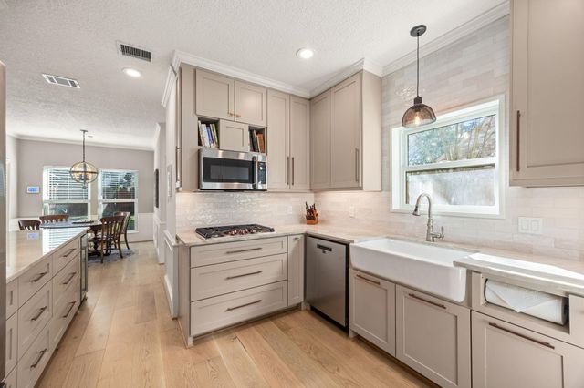 511 Anchorage Lane, Houston, TX 77079