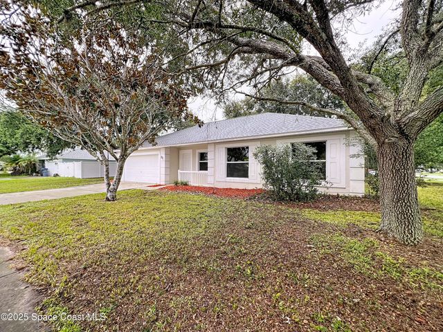 1582 Pentax Avenue, Titusville, FL 32796