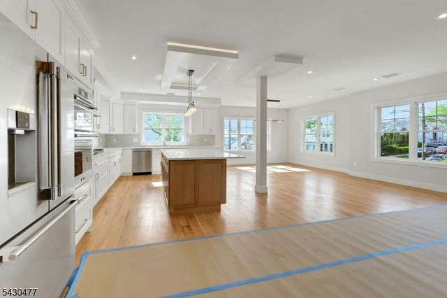 30 Centre, Nutley Twp., NJ 07110