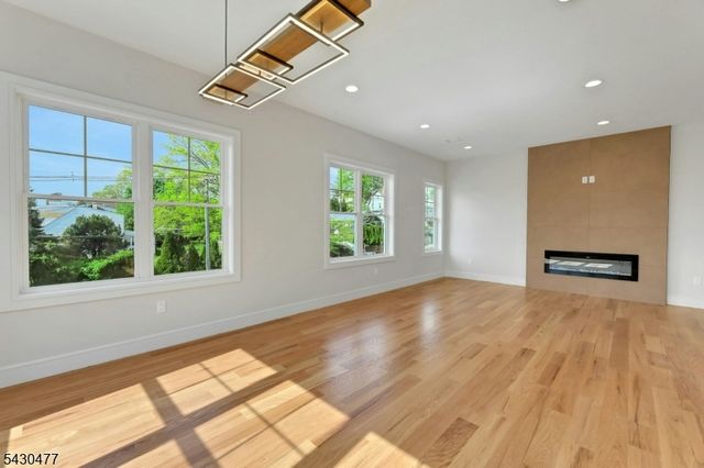 30 Centre, Nutley Twp., NJ 07110