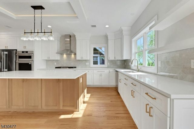 30 Centre, Nutley Twp., NJ 07110