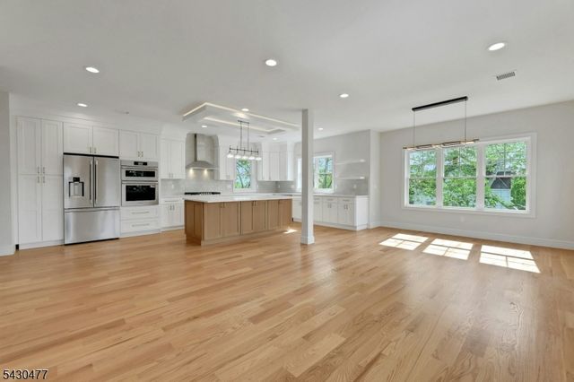 30 Centre, Nutley Twp., NJ 07110