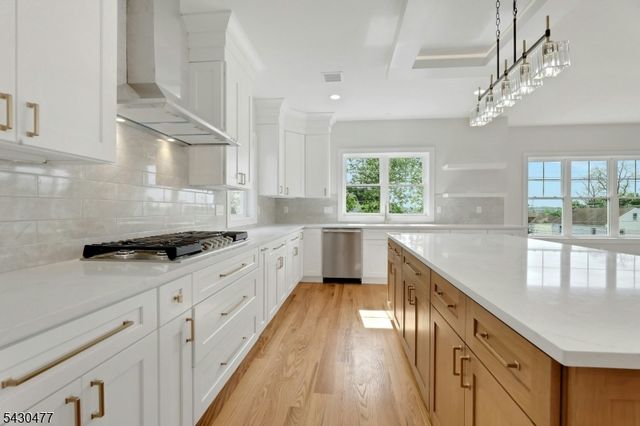 30 Centre, Nutley Twp., NJ 07110