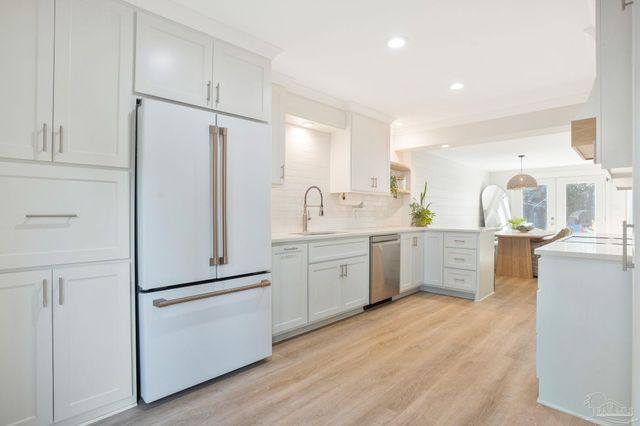 4713 Huron Dr, Pensacola, FL 32507