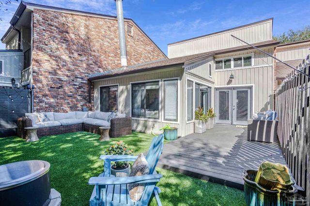 4713 Huron Dr, Pensacola, FL 32507