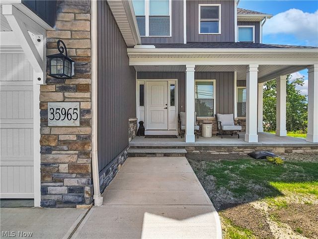 35965 Lake Shore Boulevard, Eastlake, OH 44095