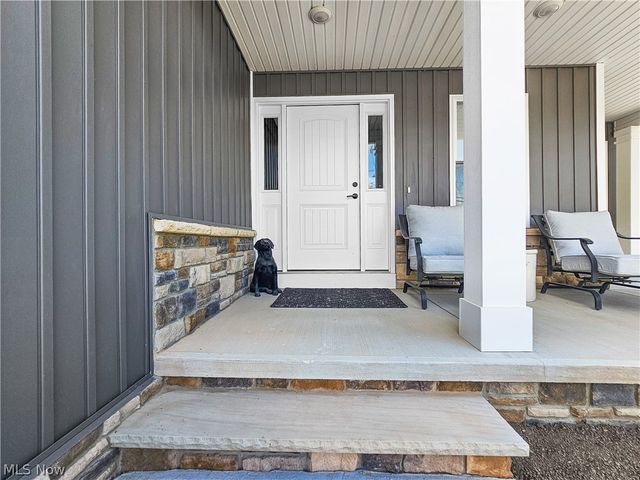 35965 Lake Shore Boulevard, Eastlake, OH 44095