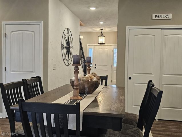 35965 Lake Shore Boulevard, Eastlake, OH 44095