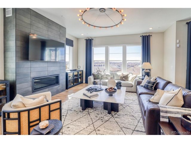 8403 S Winnipeg Ct, Aurora, CO 80016