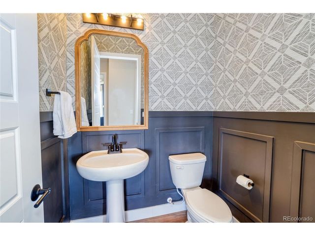 8403 S Winnipeg Ct, Aurora, CO 80016