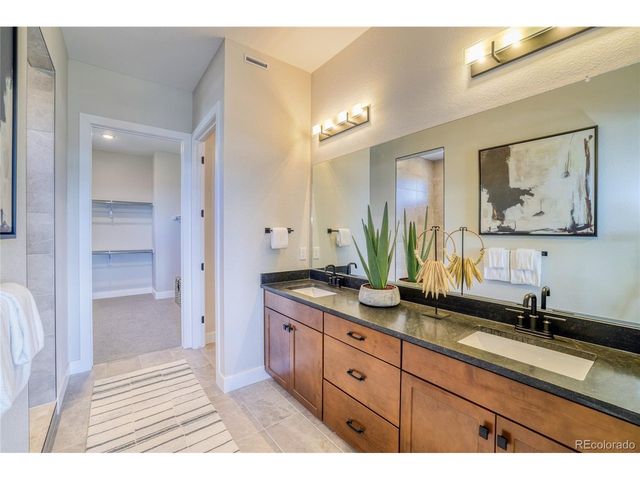 8403 S Winnipeg Ct, Aurora, CO 80016