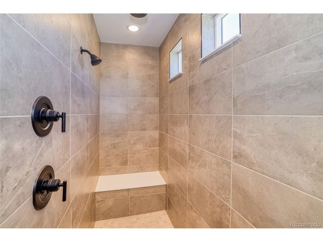 8403 S Winnipeg Ct, Aurora, CO 80016