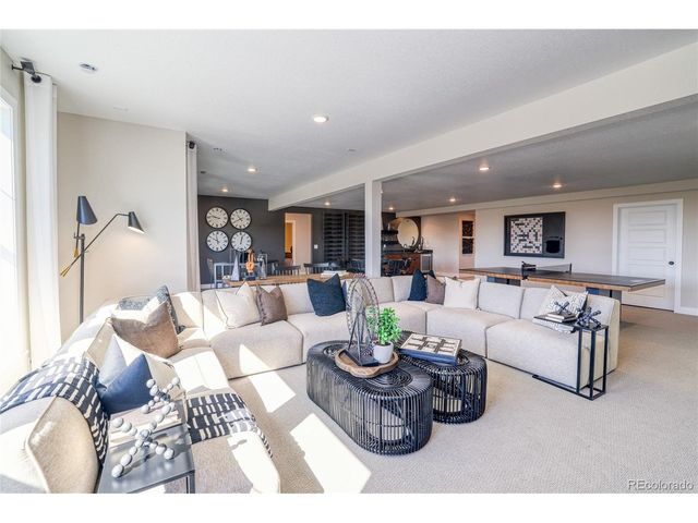 8403 S Winnipeg Ct, Aurora, CO 80016