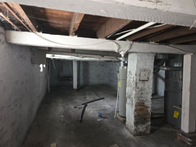 7008 S EAST END Avenue, Chicago, IL 60649