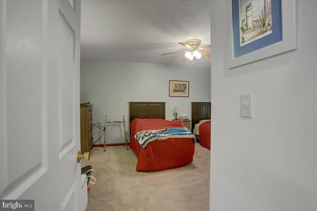 733 FIRESIDE DRIVE, Shippensburg, PA 17257