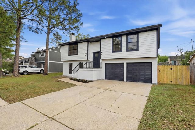 11338 White Gate Lane, Houston, TX 77067