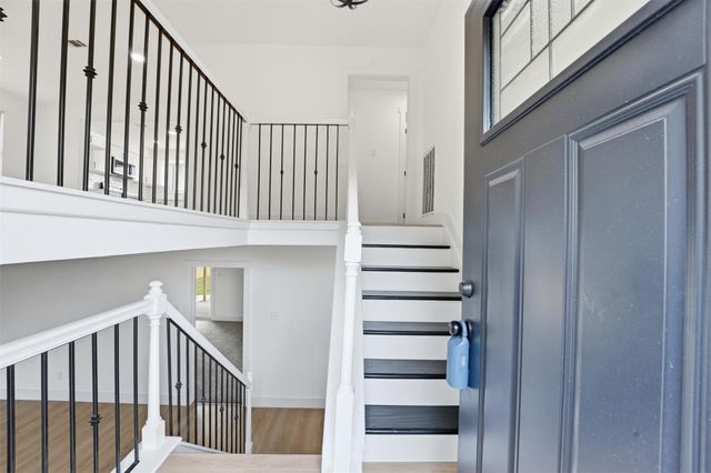 11338 White Gate Lane, Houston, TX 77067