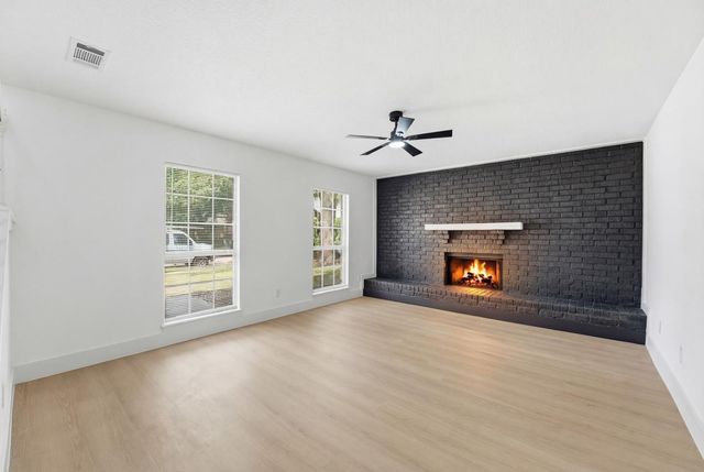 11338 White Gate Lane, Houston, TX 77067