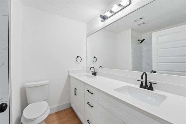 11338 White Gate Lane, Houston, TX 77067