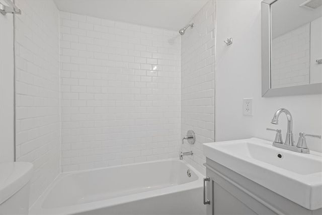 1315 Sandusky St, Central North Side, PA 15212