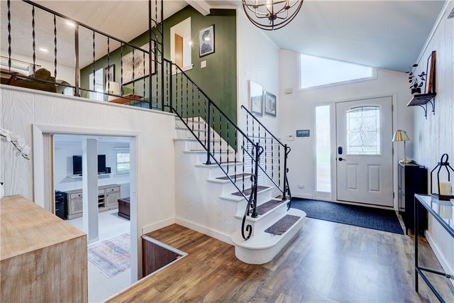 433 Ontario Dr, Ontario, NY 14519